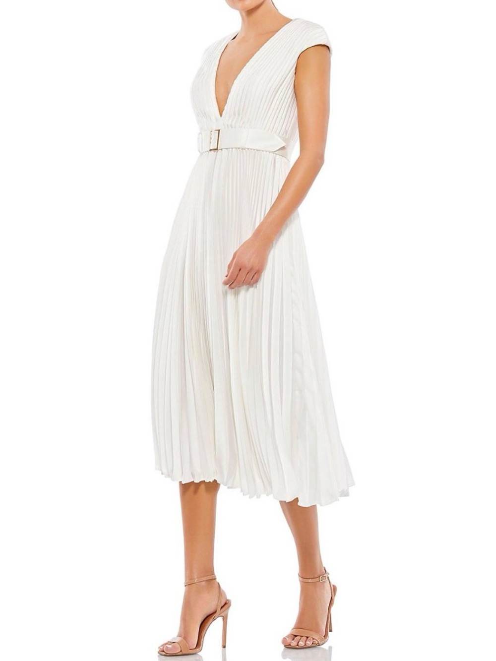 Mac Duggal leena pleated V-neck  belted A-line dress in Ivory white.
